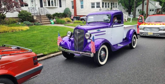 parade lineup for rusty relics