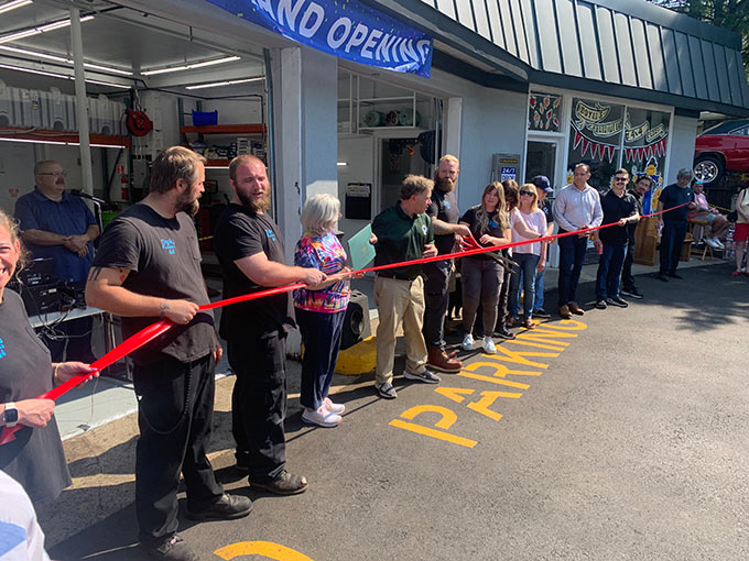 Ribbon cutting with New Milford mayor